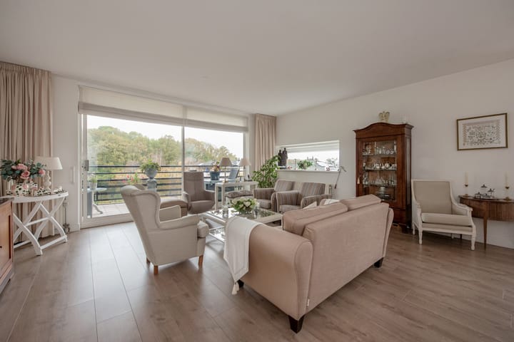 Photo 2 of Parkzoom 305