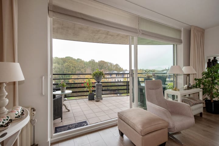 Photo 22 of Parkzoom 305