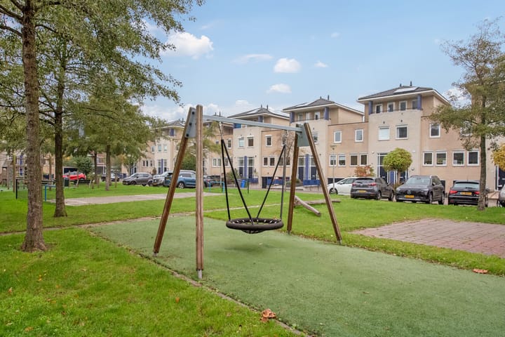 Photo 33 of Parkzoom 305