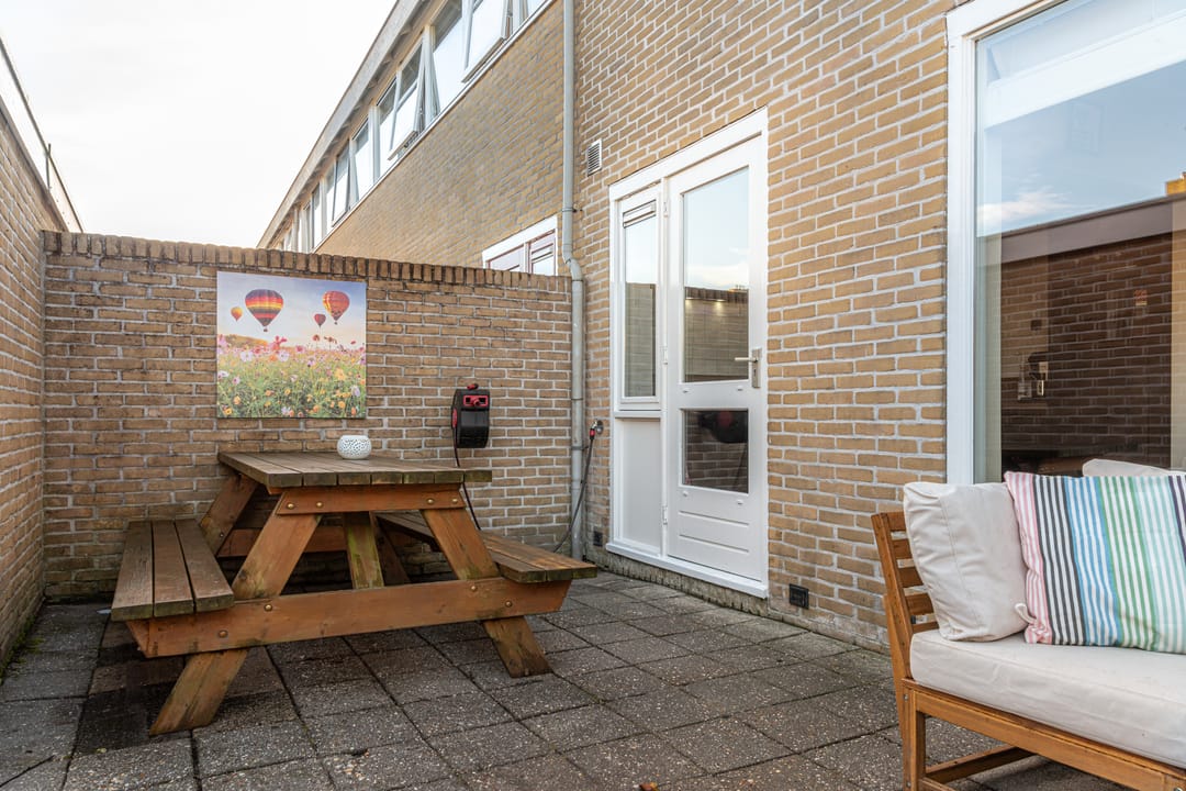 Foto 23 van Dr Eeltje Halbertsmastraat 25