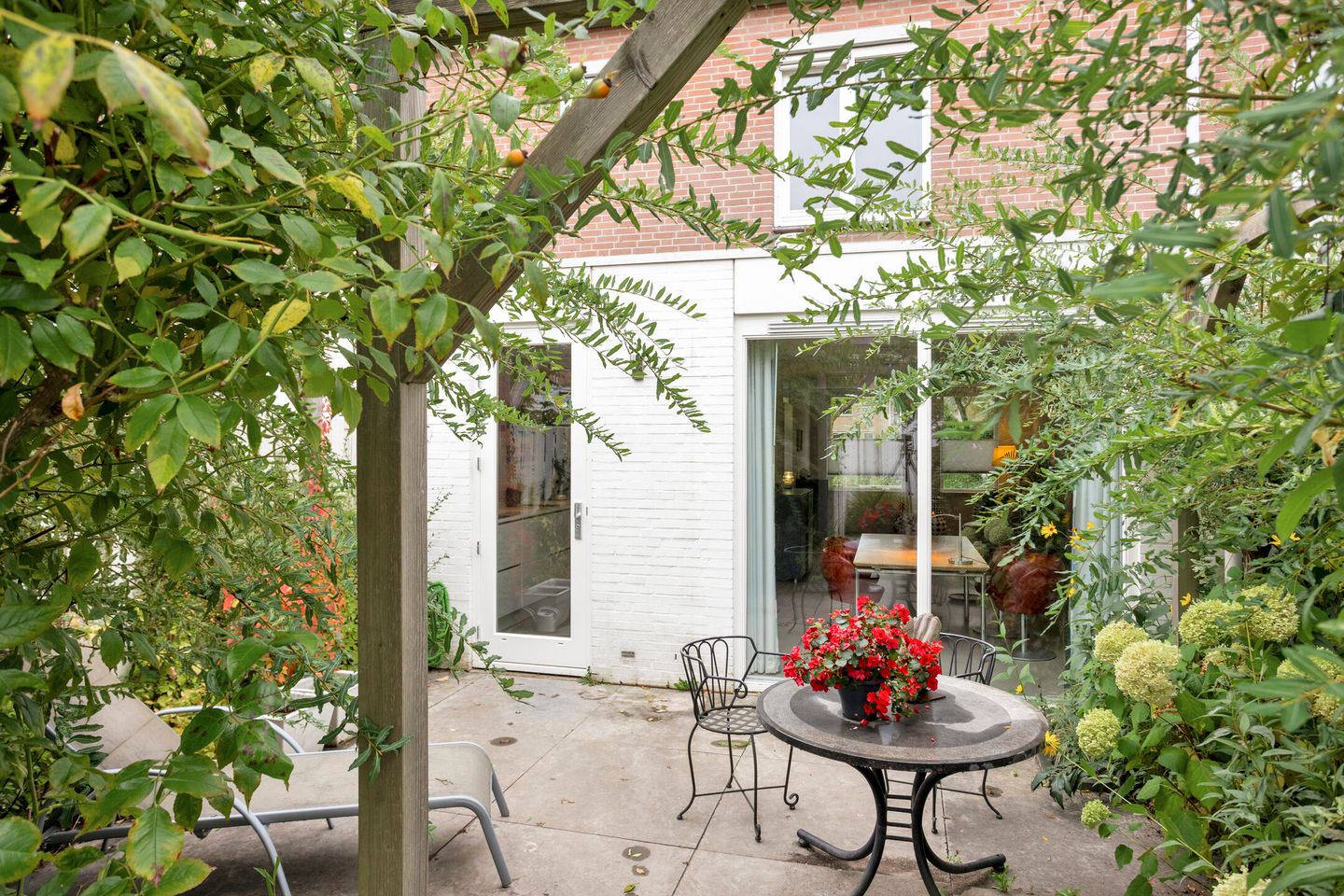 Photo 34 of Hondiusdomein 8