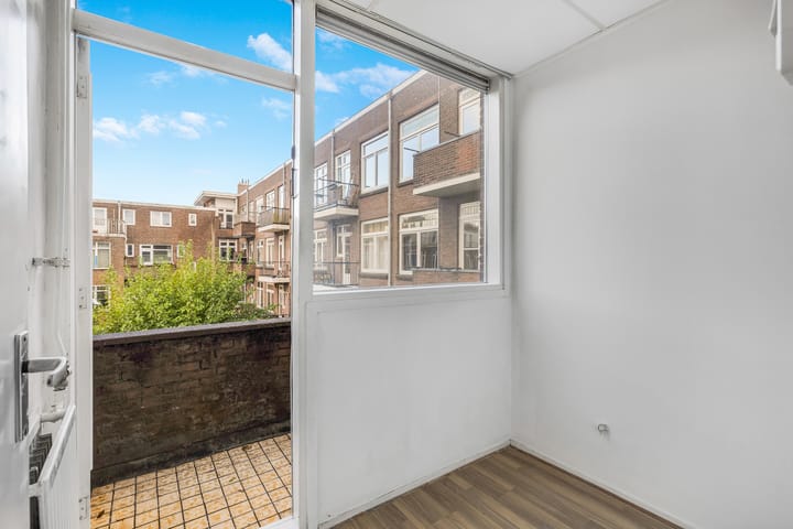 Foto 11 van Cleyburchstraat 52-B02