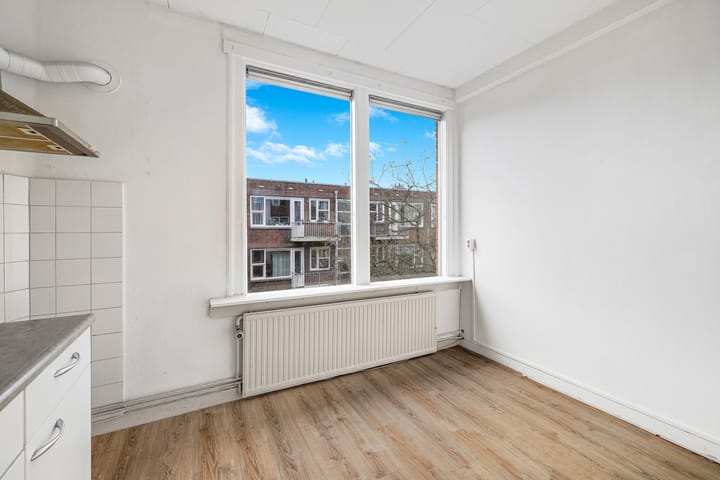 Foto 13 van Cleyburchstraat 52-B02