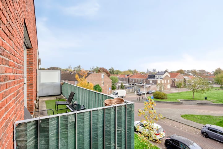 Photo 28 of Jan van der Heijdenstraat 64