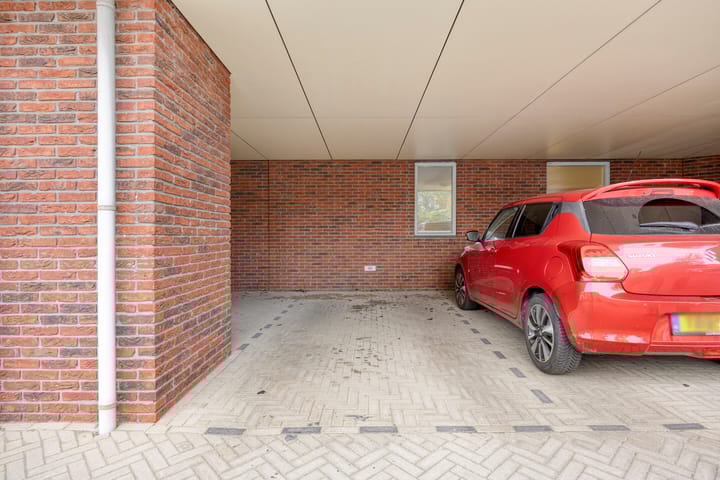 Photo 38 of Jan van der Heijdenstraat 64