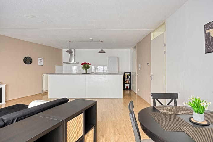 Photo 8 of Jan van der Heijdenstraat 64