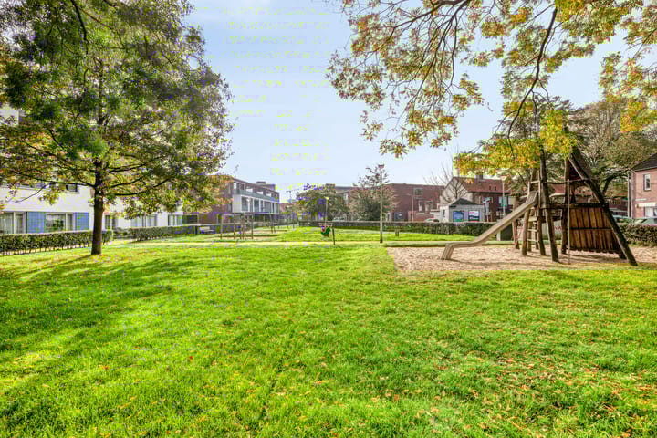 Photo 50 of Jan van der Heijdenstraat 64