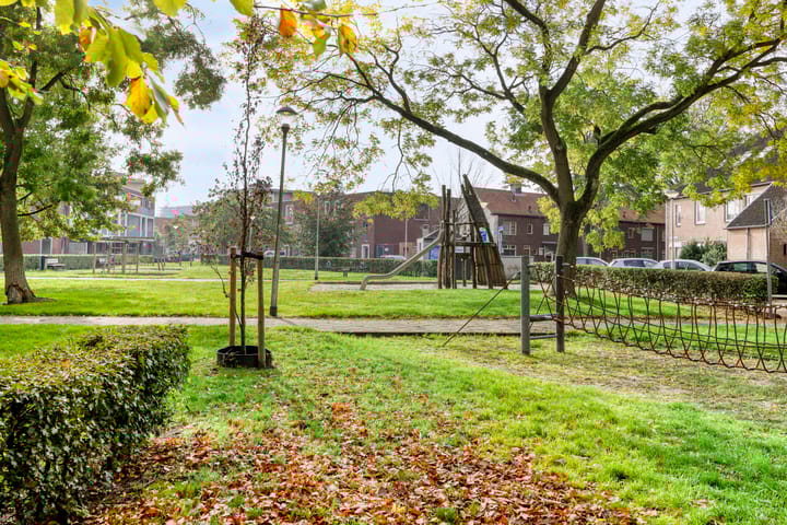 Photo 48 of Jan van der Heijdenstraat 64