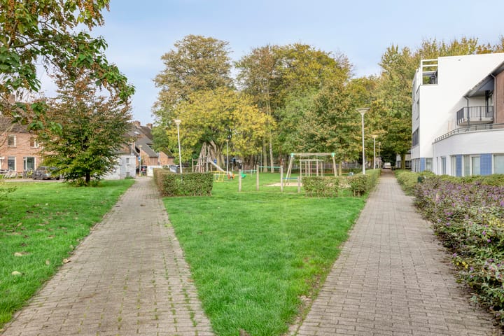 Photo 47 of Jan van der Heijdenstraat 64