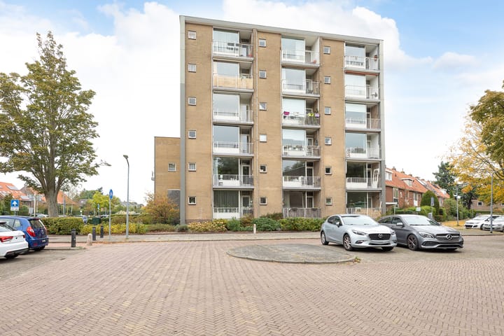 Foto 22 van Loosdrechtseweg 245