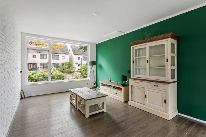 Photo 3 of J.H.W. Robersstraat 34