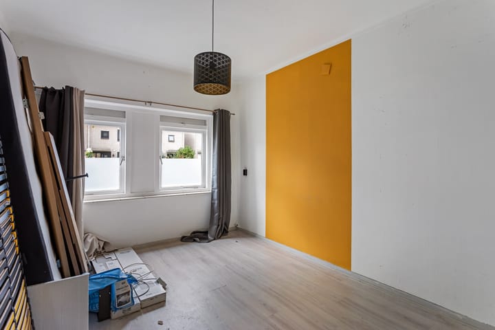 Photo 11 of J.H.W. Robersstraat 34