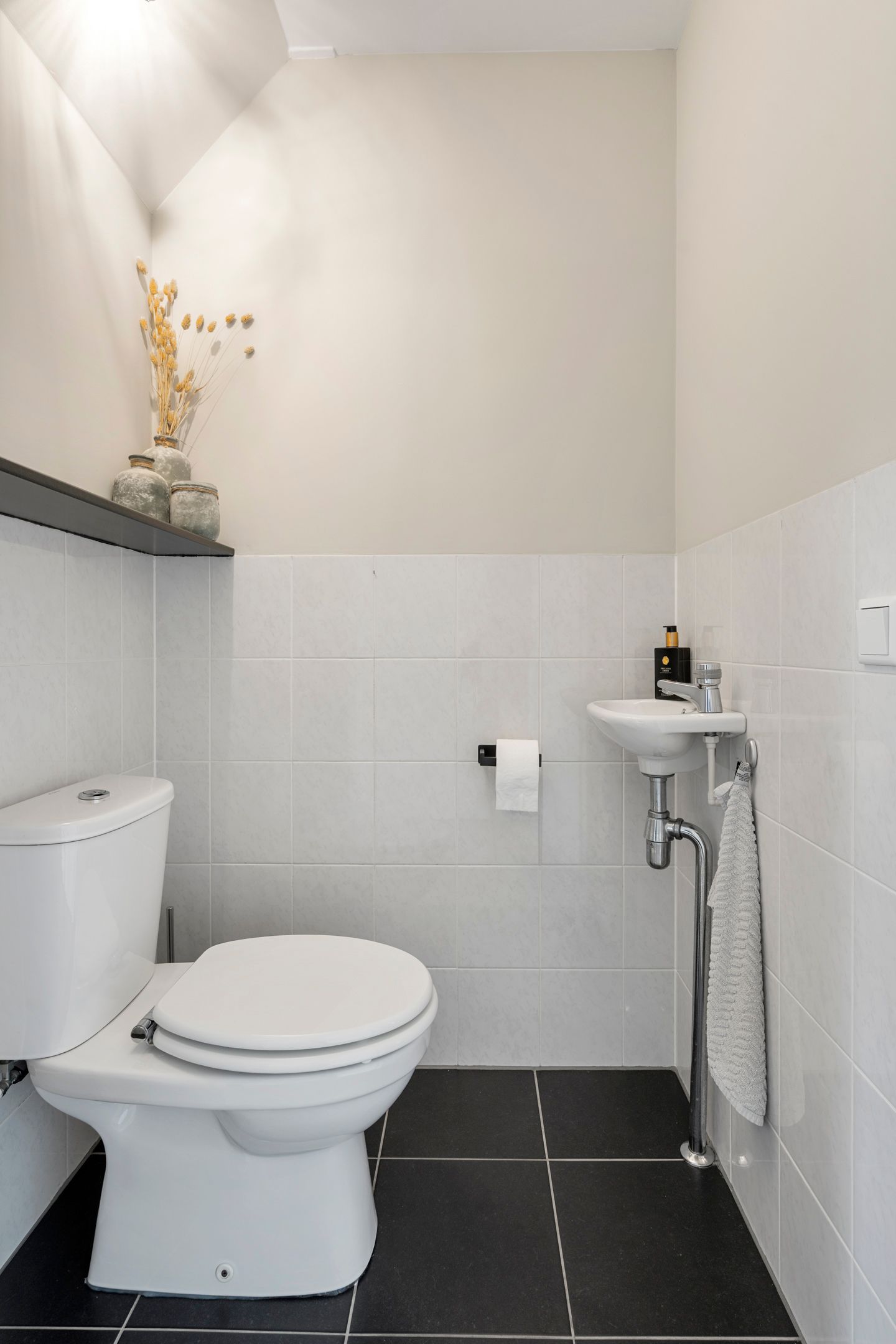 Photo 15 of Van Rijnesteinlaan 13