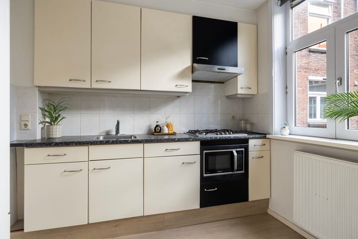 Foto 8 van Duikerstraat 4-A