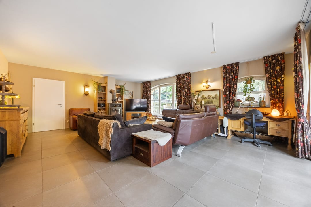 Foto 13 van Grafwegenerstrasse 16