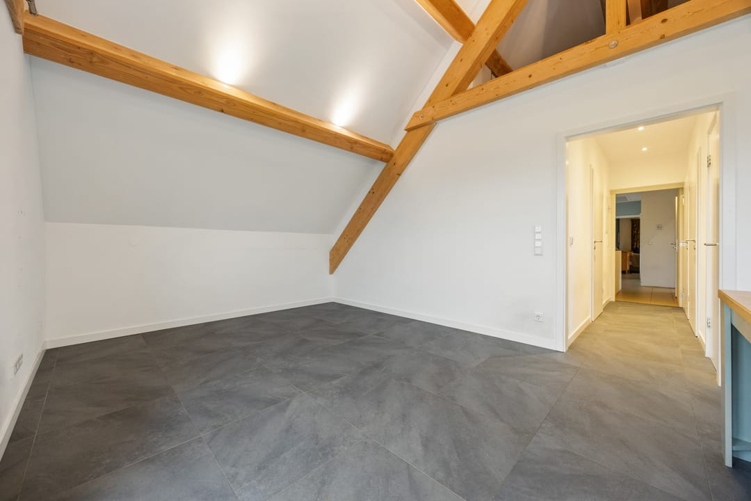 Foto 56 van Grafwegenerstrasse 16