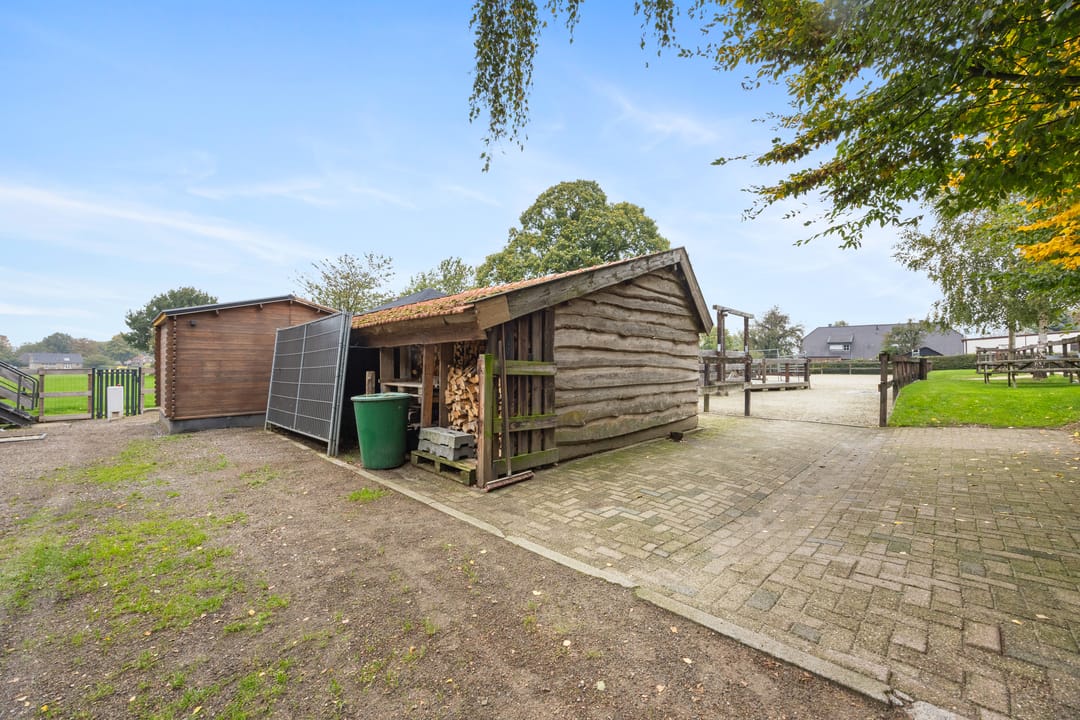 Foto 82 van Grafwegenerstrasse 16