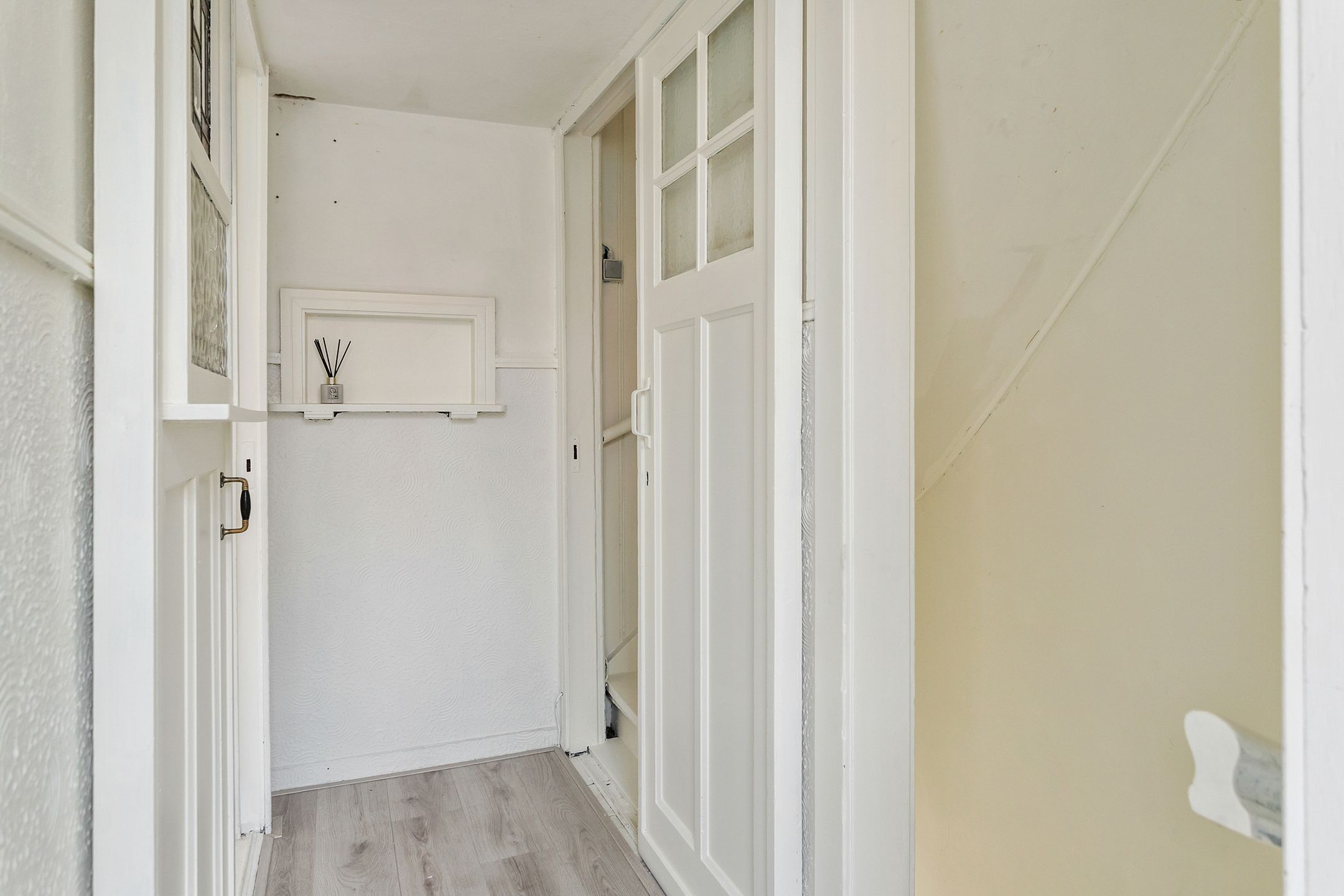 Photo 6 of Riouwstraat 1