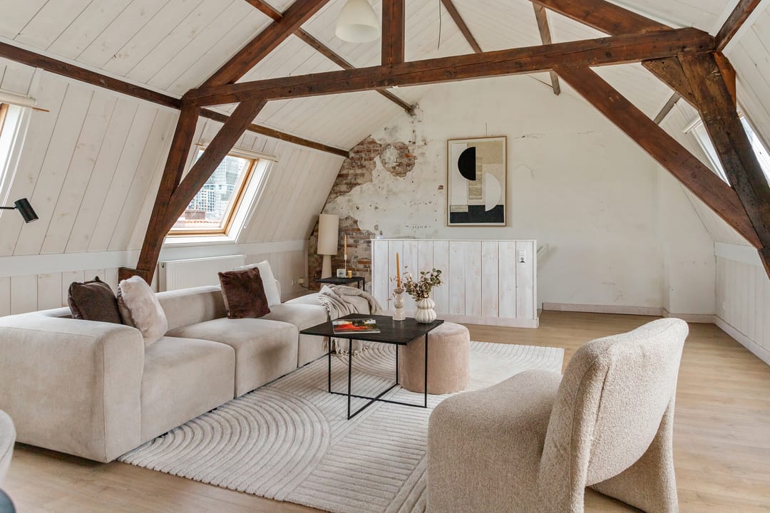 Photo 8 of Riouwstraat 1