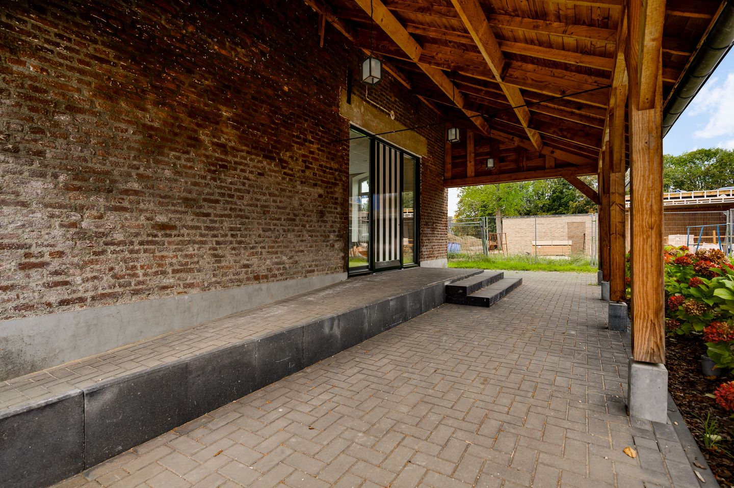 View photo 4 of Beeckerhof 8-E