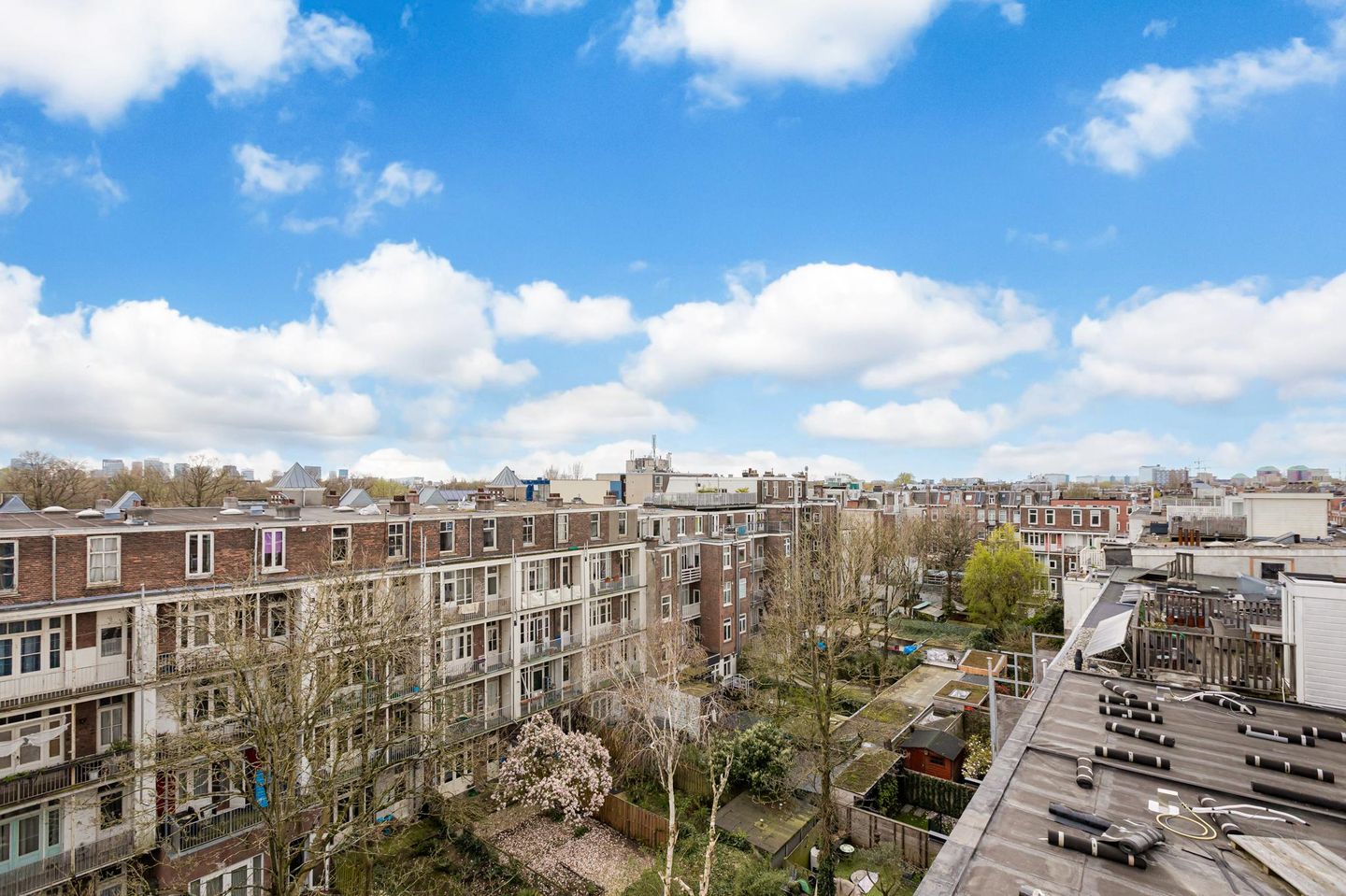 Photo 34 of Eerste Helmersstraat 215-E