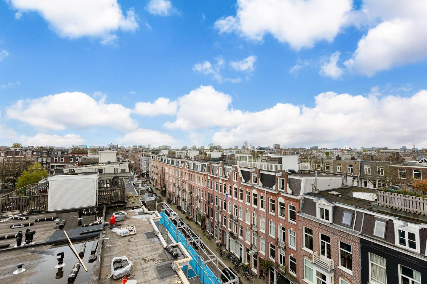 Photo 35 of Eerste Helmersstraat 215-E
