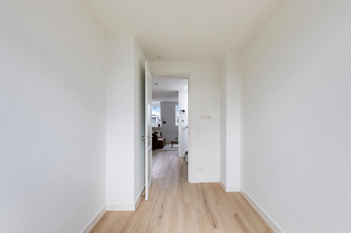 Photo 20 of Eerste Helmersstraat 215-E