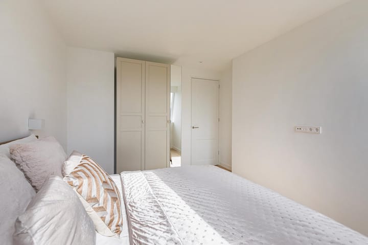 Foto 18 van Eerste Helmersstraat 215-E