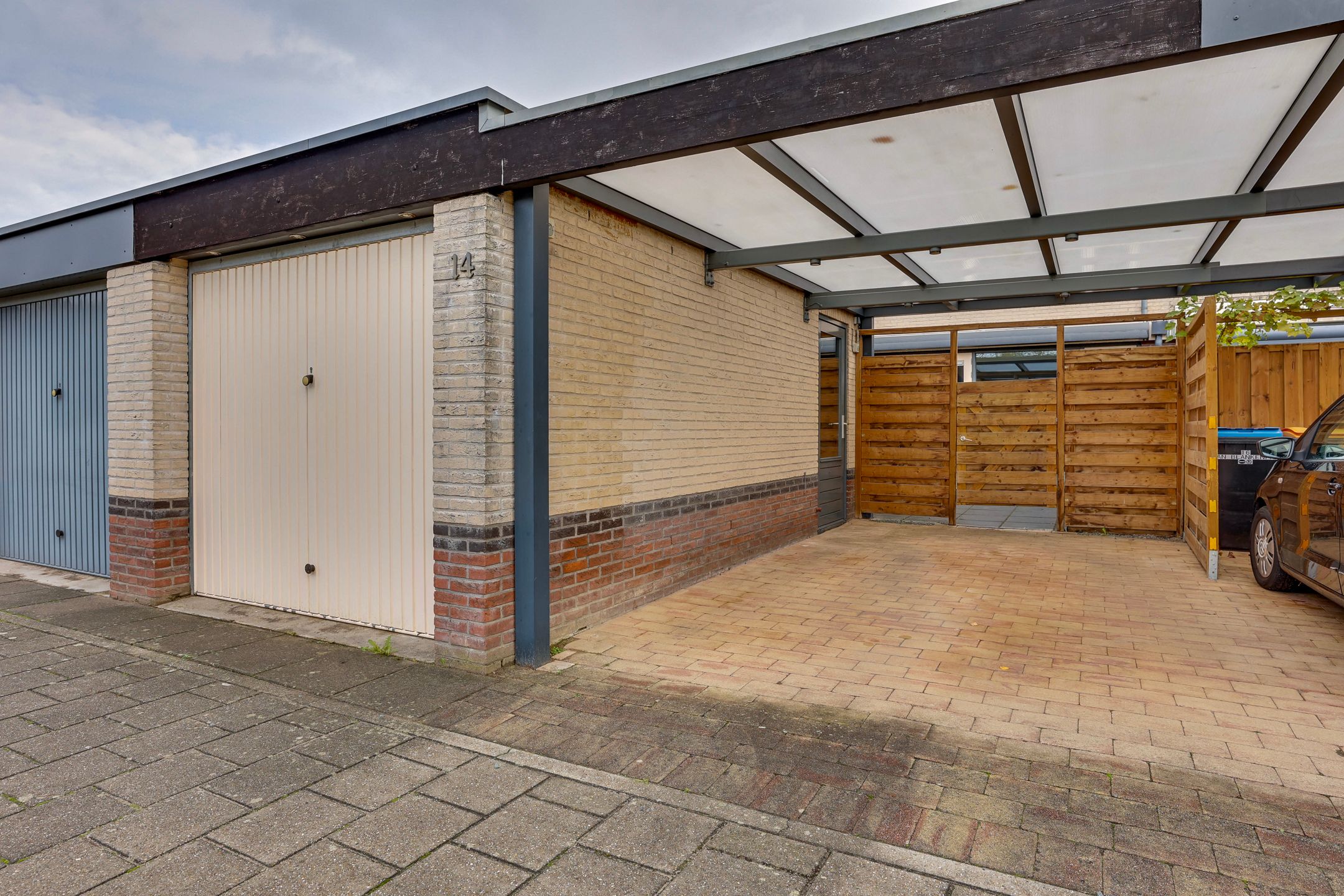 Foto 36 van Jan Blankenpad 14