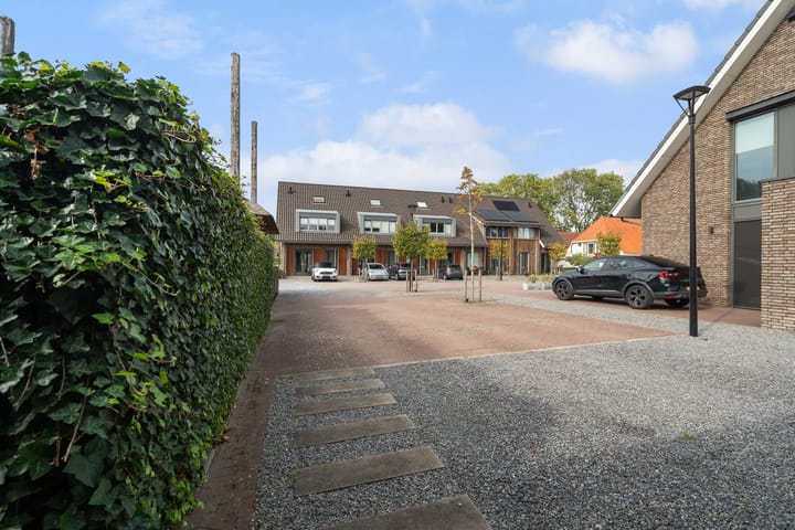 Photo 9 of Voorweg 113-K