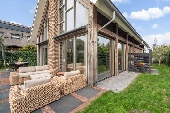 Photo 30 of Voorweg 113-K