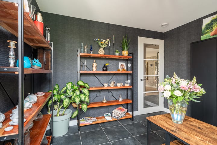 Photo 34 of Voorweg 113-K