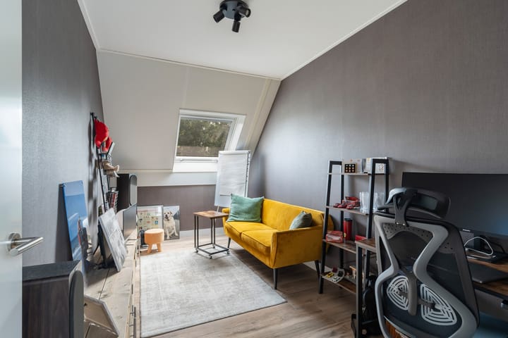 Photo 48 of Voorweg 113-K