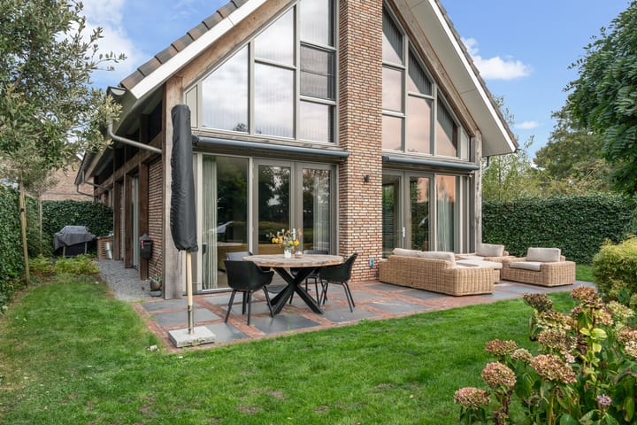 Photo 29 of Voorweg 113-K