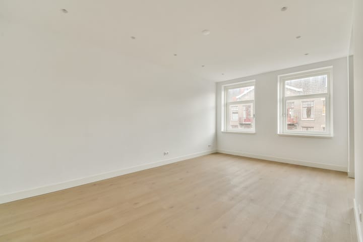 Foto 6 van Witte de Withstraat 136-3