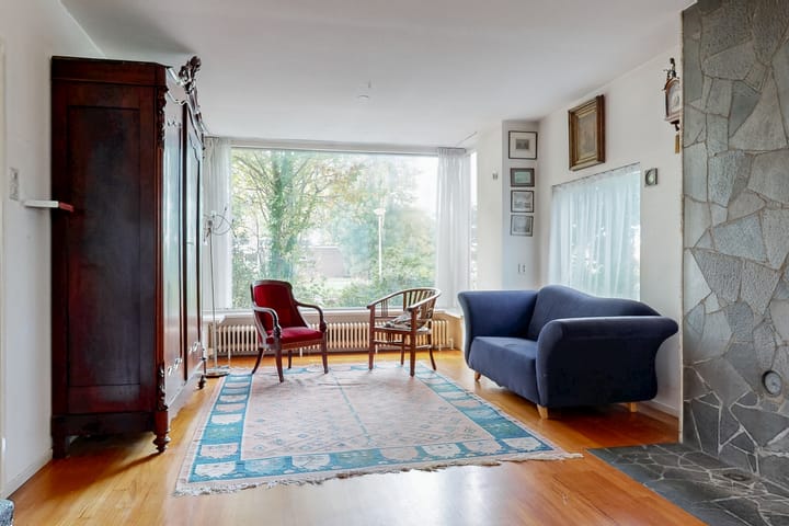 Photo 2 of Bernhardstraat 24