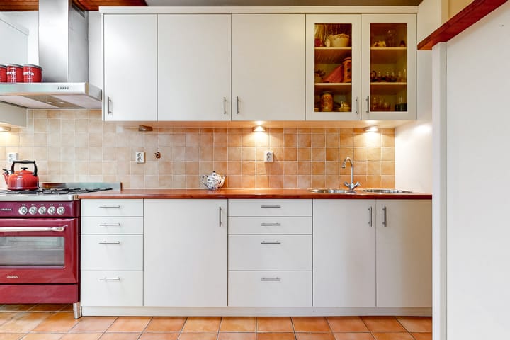 Photo 9 of Bernhardstraat 24