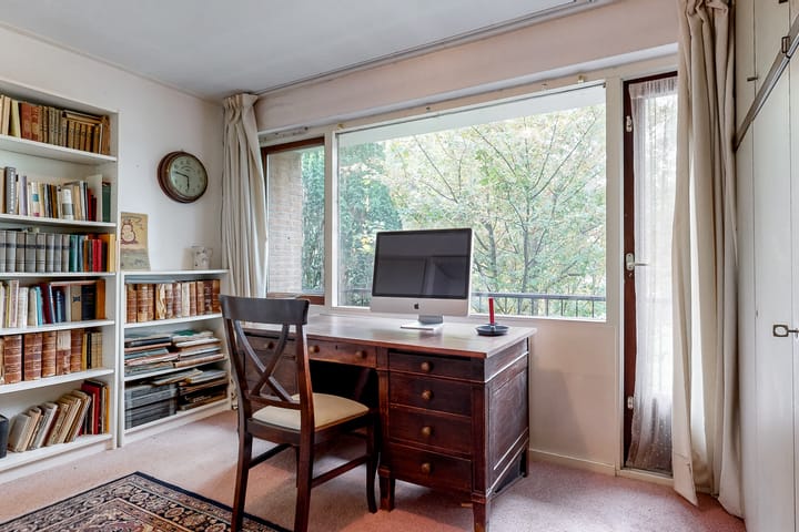 Photo 14 of Bernhardstraat 24