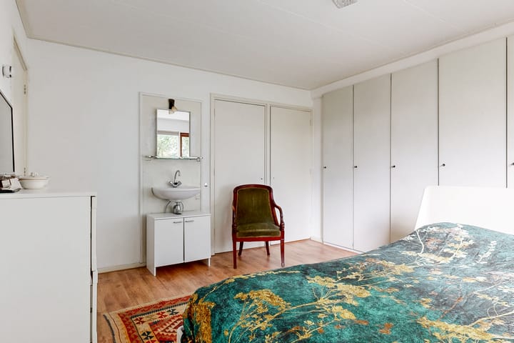 Photo 17 of Bernhardstraat 24