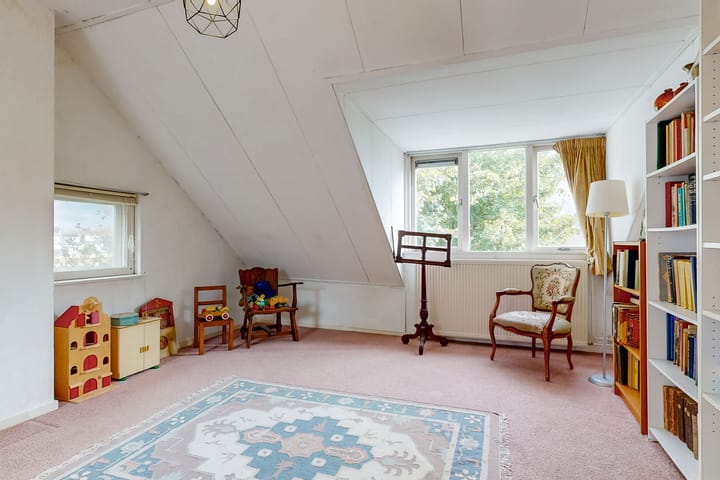 Photo 25 of Bernhardstraat 24