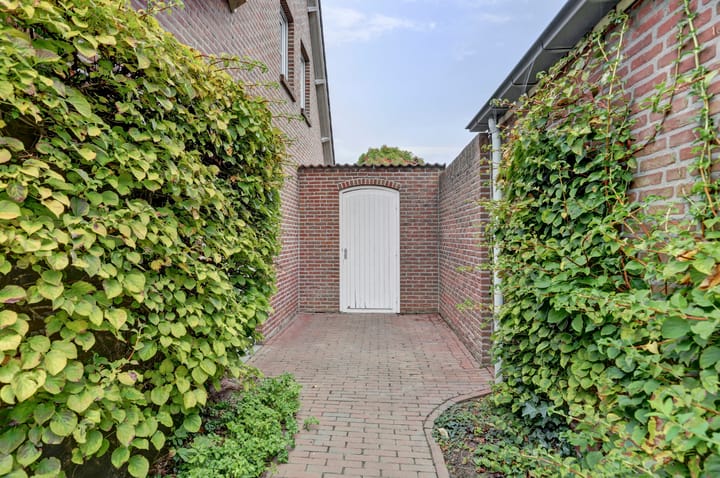 Foto 39 van Hoveniersstraat 6