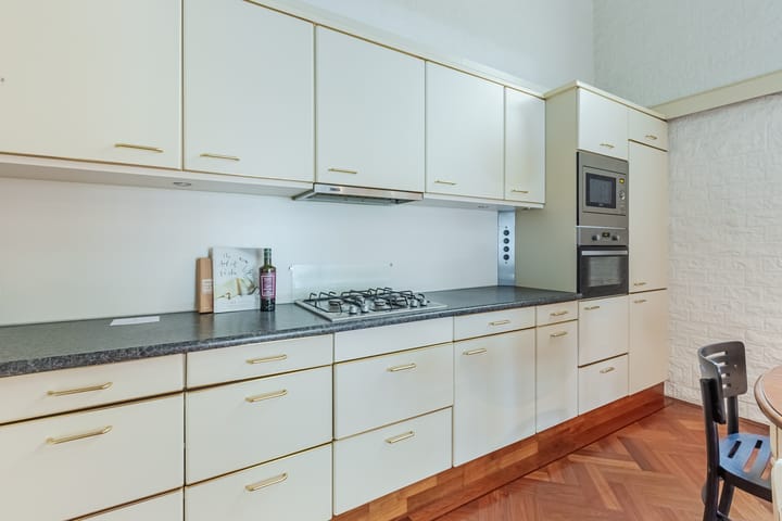 Photo 19 of Oudezijds Voorburgwal 84