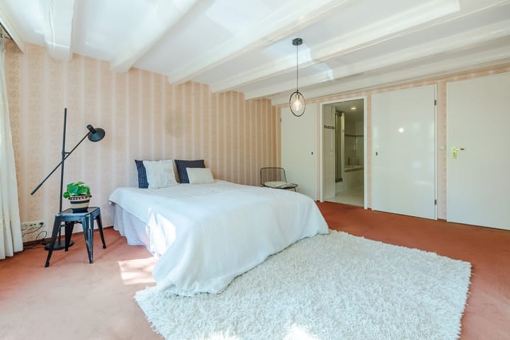 Photo 26 of Oudezijds Voorburgwal 84