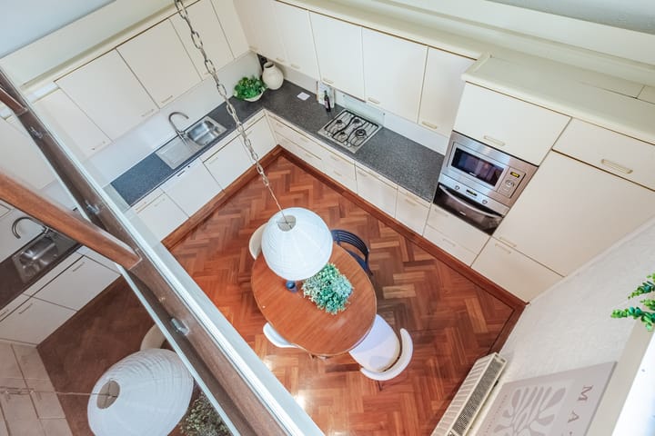 Photo 30 of Oudezijds Voorburgwal 84