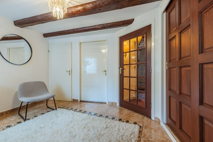 Photo 42 of Oudezijds Voorburgwal 84