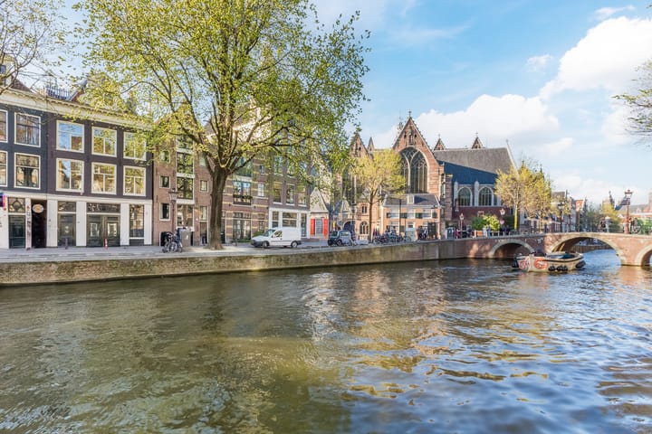 Photo 46 of Oudezijds Voorburgwal 84