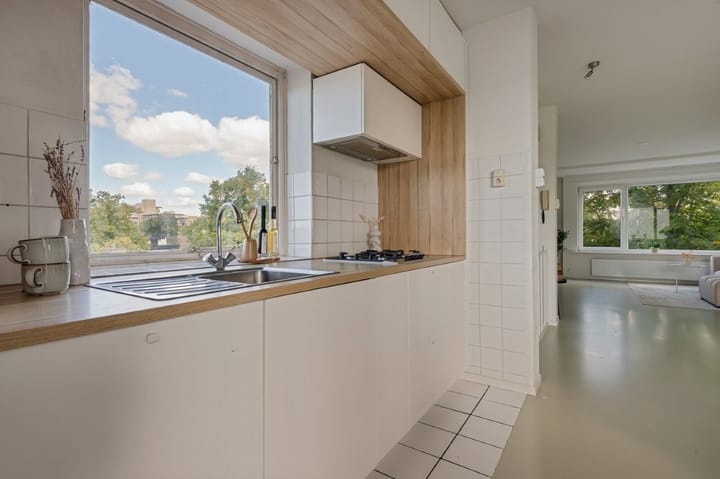 Foto 14 van Van Bijnkershoeklaan 329