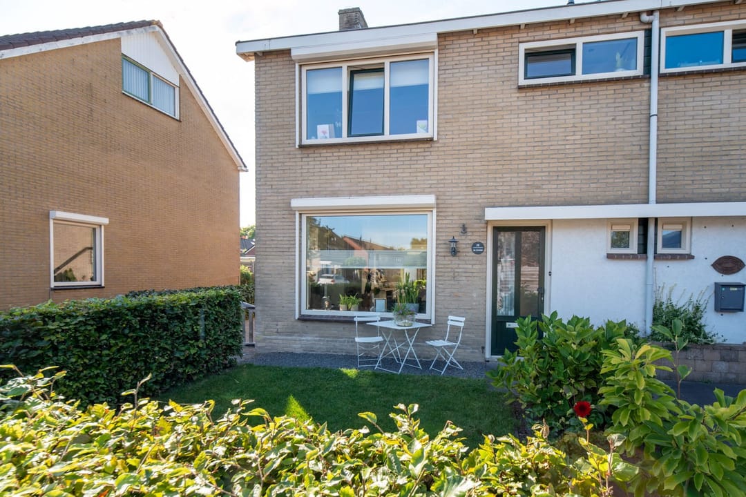 Foto 2 van Zandsteeg 14