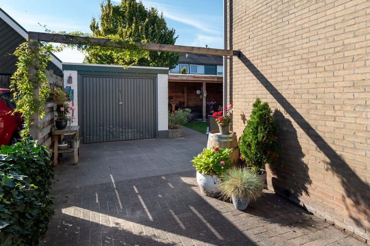 Foto 34 van Zandsteeg 14