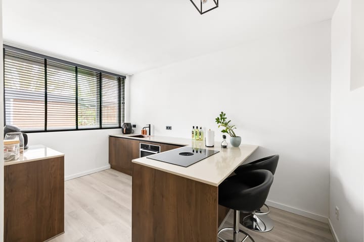 Foto 4 van Westerzicht 733